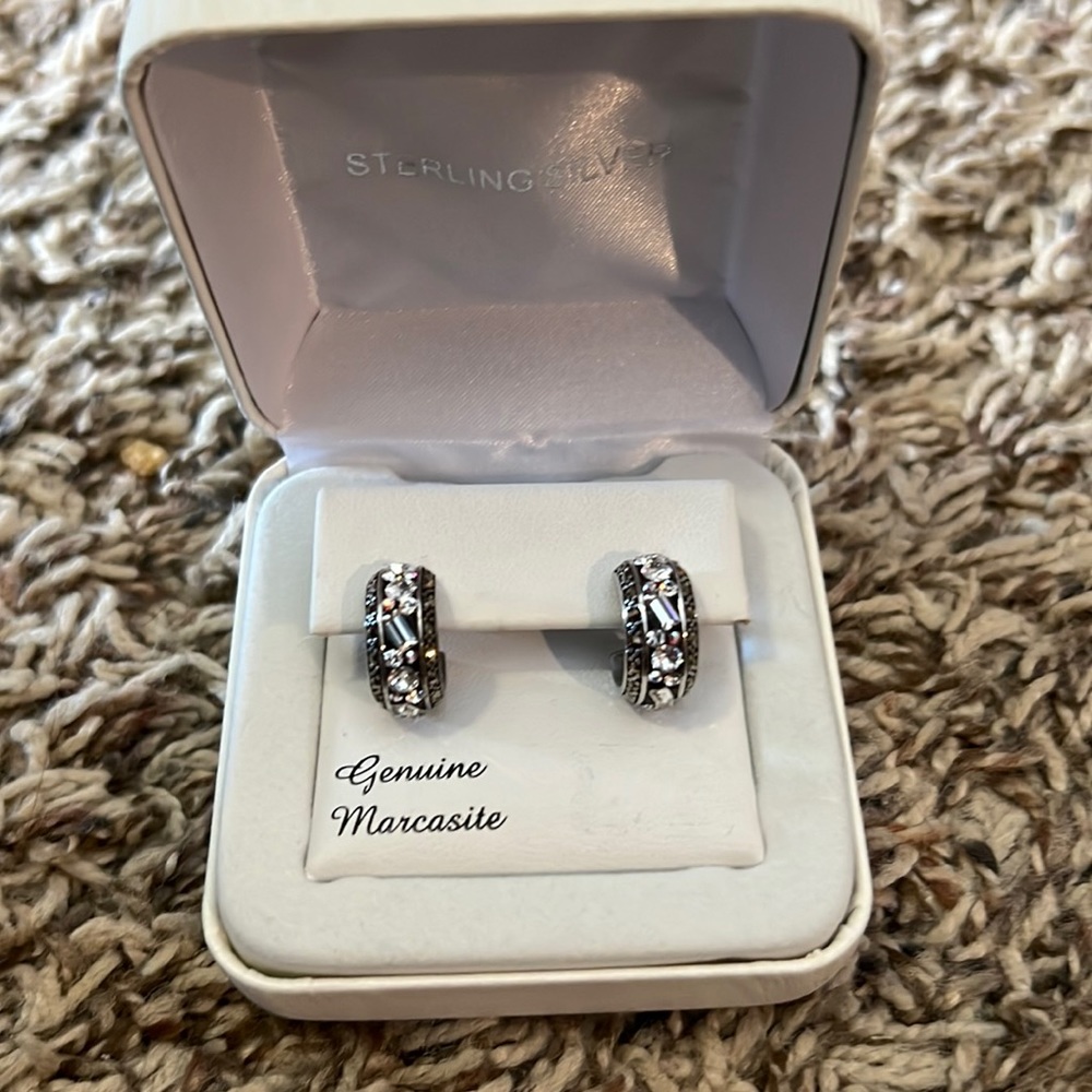 Sterling Silver Higgie-hoops